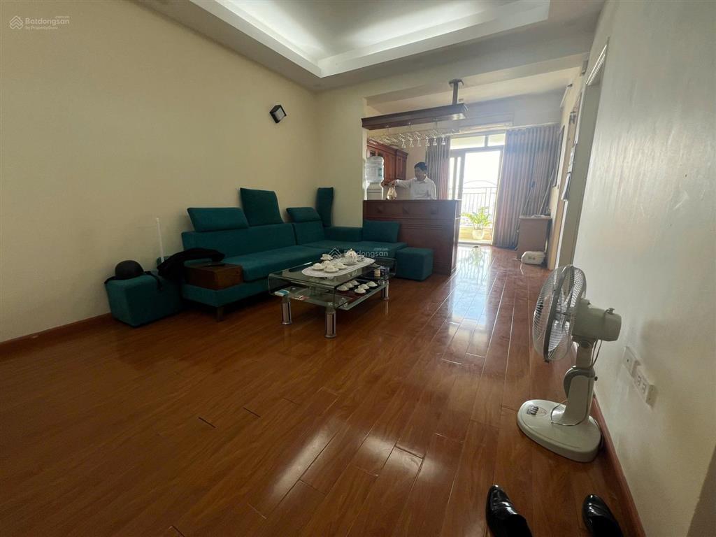 B14 kim liên  bán căn hộ mặt đường phạm ngọc thạch giá rẻ.  0967 401 *** nam