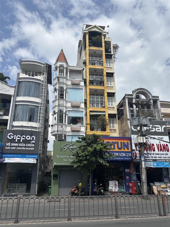 Bán nhà góc 2mt mặt tiền bạch đằng quận bình thạnh. dt 4 x 20m. 1 trệt 4 lầu st. giá 20 tỷ tl