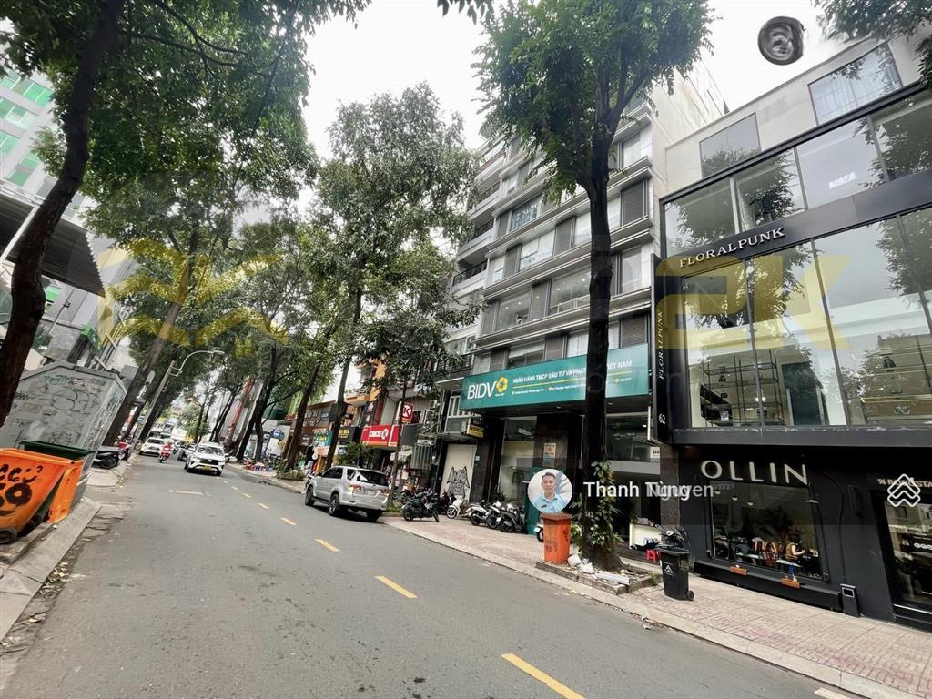 Góc 2mt phạm ngọc thạch, quận 3  10x15m  5 tầng  hđt 250 triệu/th  giá 60 tỷ