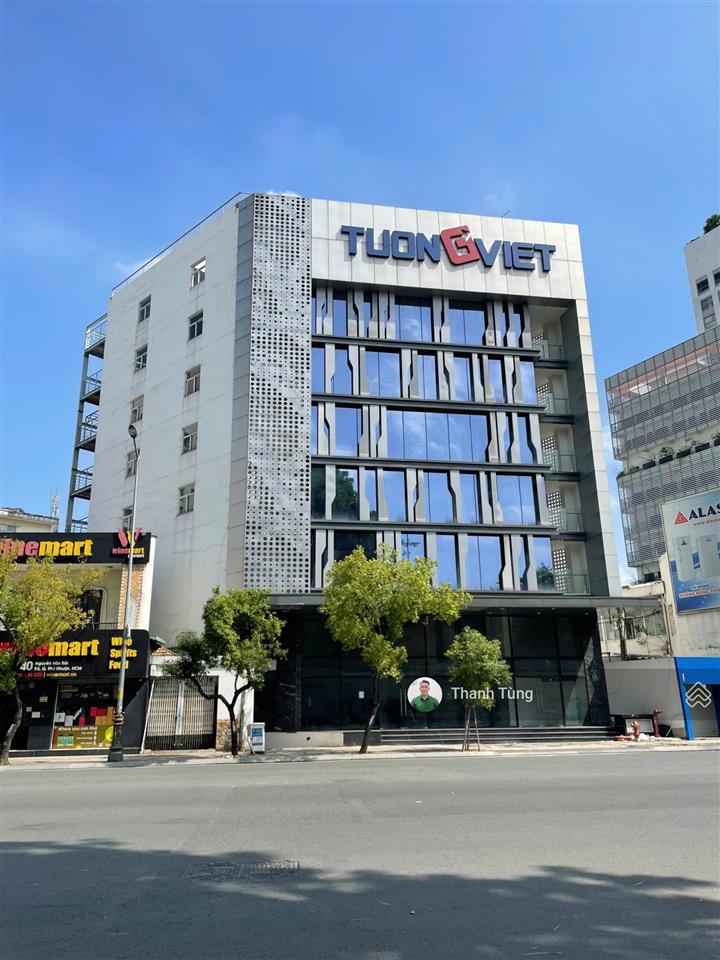 Tòa nhà mới 100% mt nguyễn văn trỗi, phú nhuận  20x30m  hầm 7 tầng  thuê 1.5 tỷ/tháng  390 tỷ