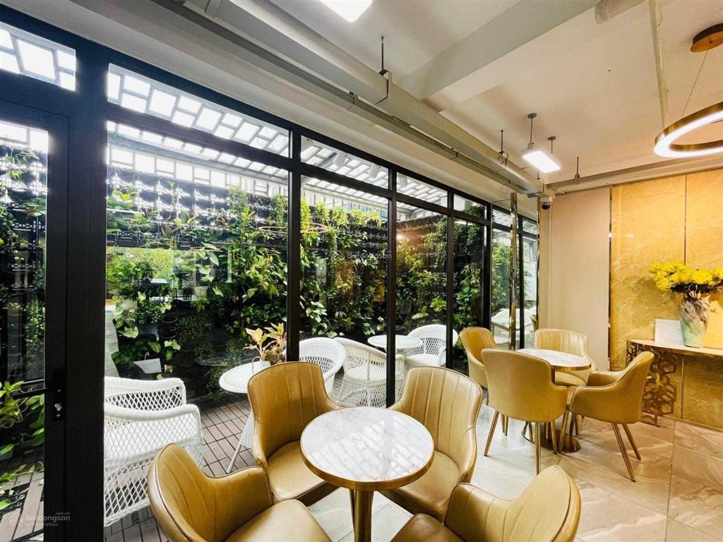 Góc 2mt nguyễn đình chiểu, quận 3  11x16m  5 tầng  cho thuê 150 triệu  giá 55 tỷ