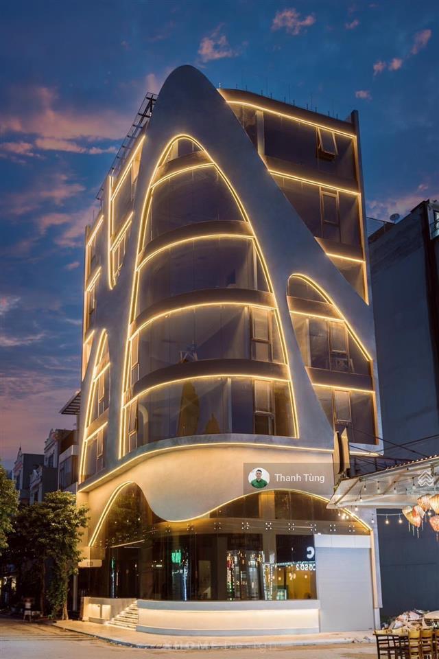 Góc 2 mt nguyễn đình chiểu + trương định, quận 3  12x18m  hầm 7 tầng  hđt 350 triệu  giá 130 tỷ