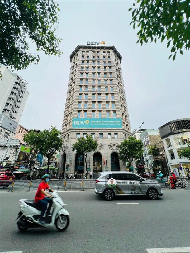 Tòa nhà 4 mt nam kỳ khởi nghĩa, quận 3  22x20m  2 hầm 14 tầng  hđt 20 tỷ/năm  700 tỷ