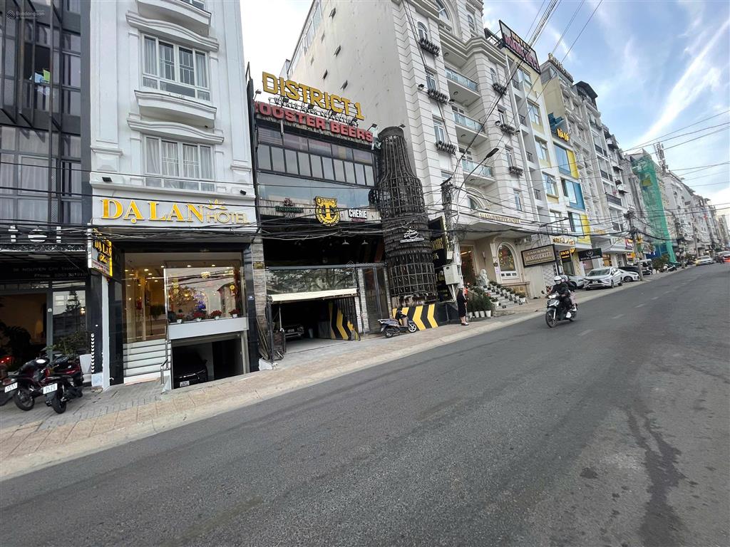 Cho thuê nhà mặt tiền đường nguyễn chí thanh, p1, đà lạt