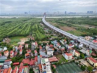 Căn góc 76m2 chung cư intracom riverside  view cầu  view hồ tây view sông hồng  view thành phố