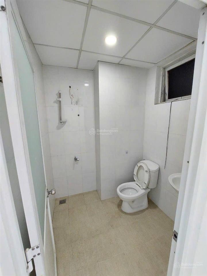 Bán 2pn lotus sen hồng tháp b 52m2 tầng đẹp 1.8 tỷ sổ sẵn