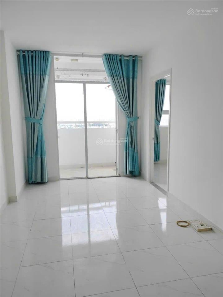 Bán 2pn lotus sen hồng tháp b 52m2 tầng đẹp 1.8 tỷ sổ sẵn