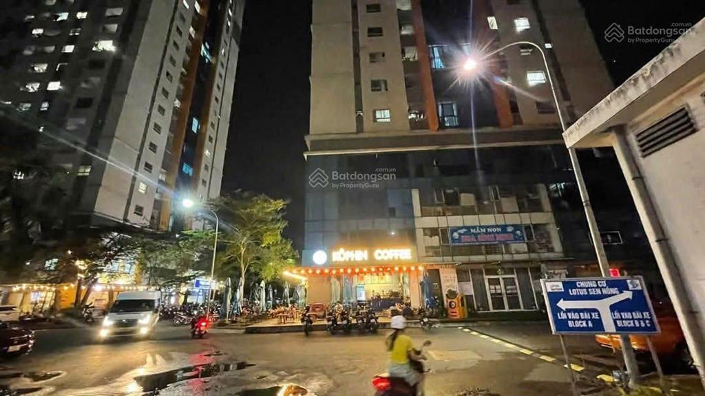 Bán 2pn lotus sen hồng tháp b 52m2 tầng đẹp 1.8 tỷ sổ sẵn