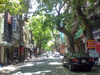 Bán nhà lý nam đế, hoàn kiếm, ô tô đỗ cửa, khu hiếm nhà bán, ở hoặc kinh doanh cực tốt. giá 19 tỷ