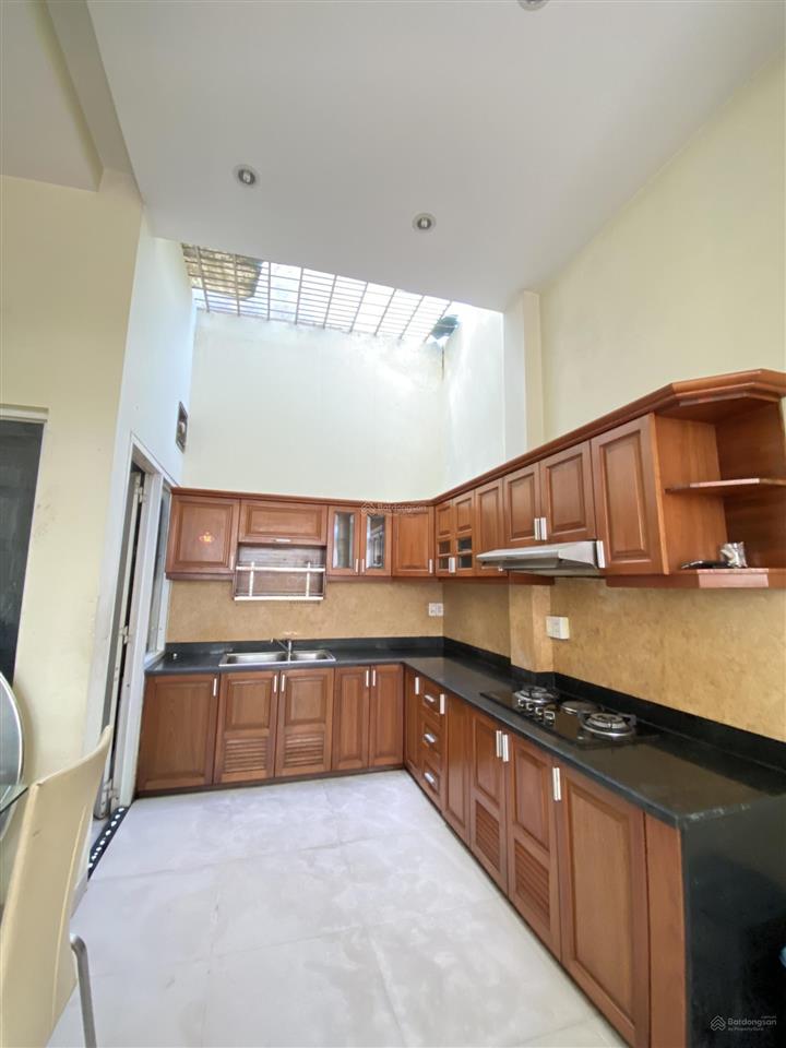 Cho thuê nhà đường dc3 tân phú