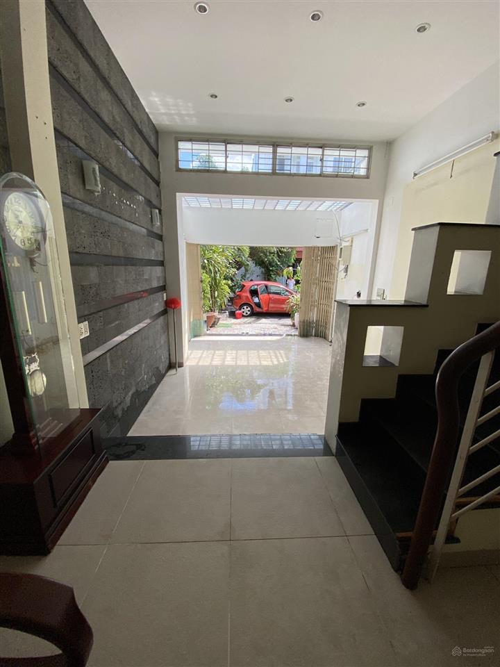 Cho thuê nhà đường dc3 tân phú