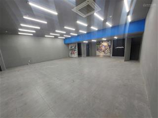 Cho thuê shophouse sarimi sala dt 10x11 = 330m2 sd giá chỉ 140 triệu/tháng  đã hoàn thiện đẹp