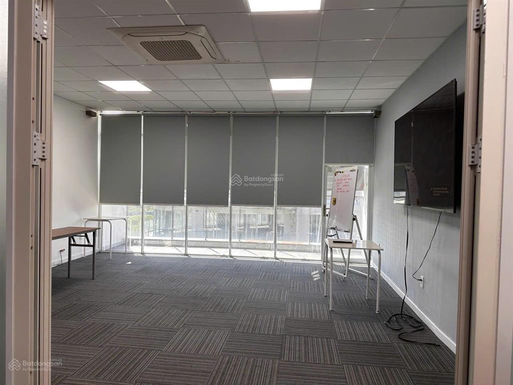 Cho thuê nhà phố saritown sala 5 tầng giá 100 triệu/tháng  nhà hoàn thiện đẹp