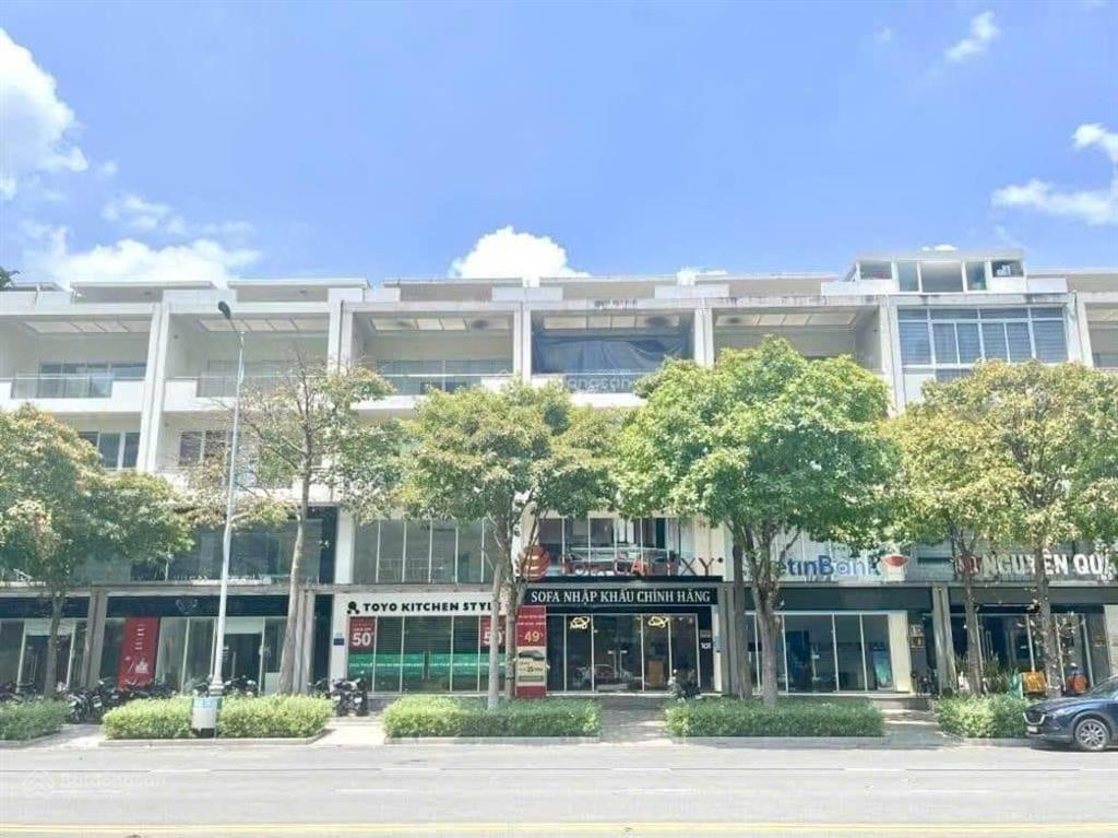 Cho thuê căp 2 căn nhà mặt tiền nguyễn cơ thạch ( kđt sala) dt 1400m2 giá 420 triệu/tháng