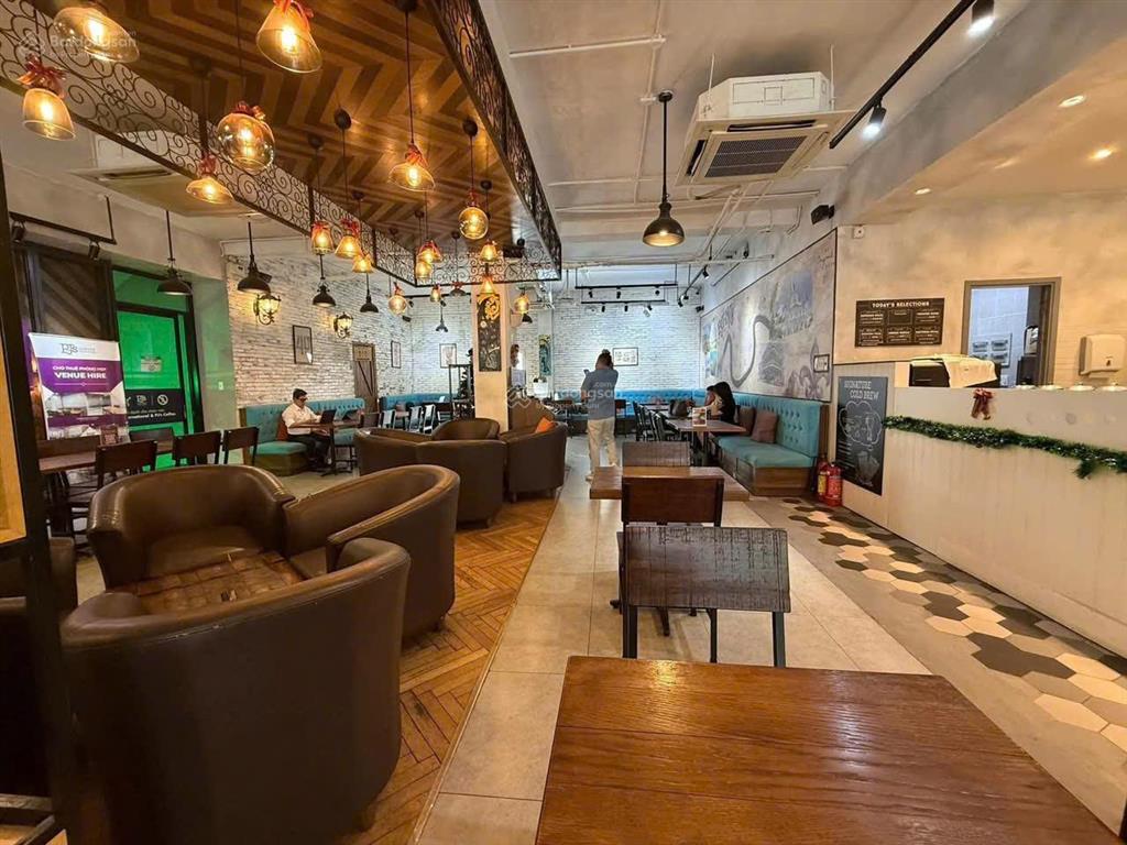 Cho thuê căp 2 căn nhà mặt tiền nguyễn cơ thạch ( kđt sala) dt 1400m2 giá 420 triệu/tháng