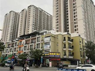 Đất phân lô tứ hiệp, thanh trì, 2 xe ô tô tránh. 50m ra đường ql1a. dt 63m, mt 4m. sổ đỏ