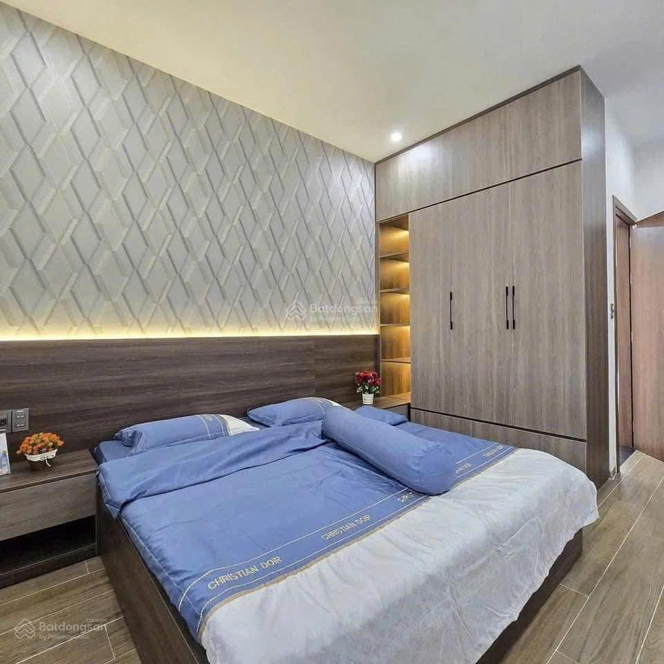 Dt 5 x 25 nở hậu ( 135m²)  giá chỉ 18.9 tỷ tl  hẻm 8m , đường phạm văn hai  nhà đẹp trệt 2 lầu