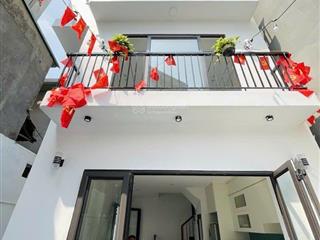 Bán gấp căn nhà đẹp 6 tầng. phố sài đồng. long biên. hà nội