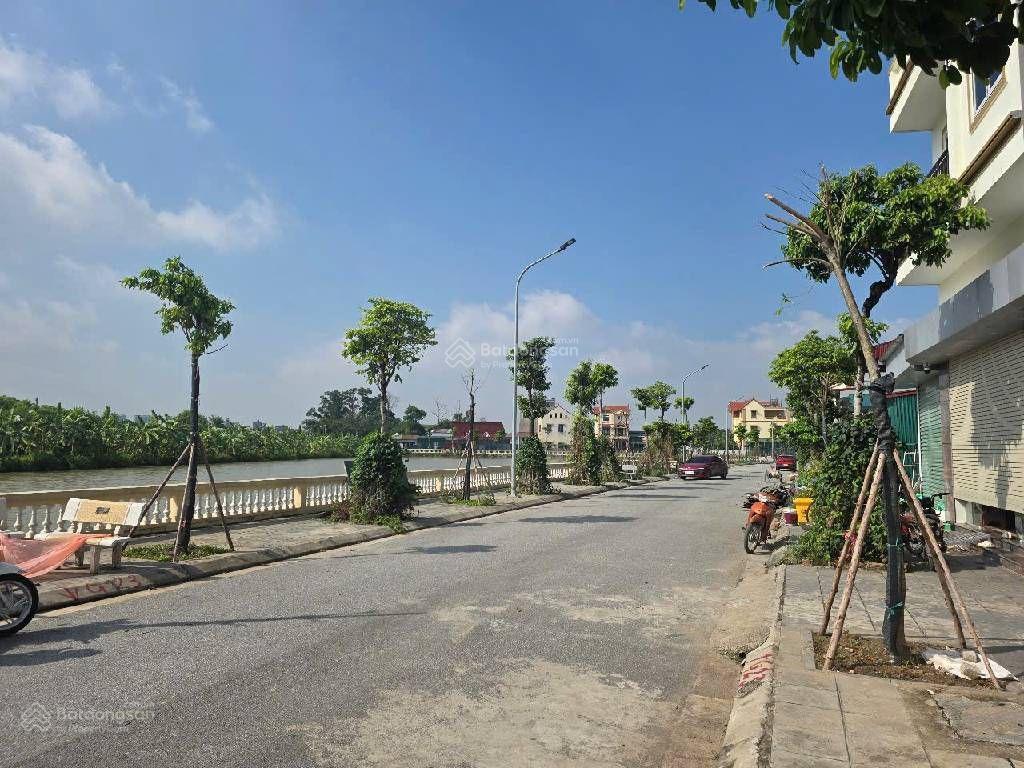 Chính chủ cần tiền gửi bán gấp mảnh đất đẹp gần hồ lại đà đông hội đông anh hà nội