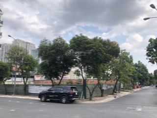 Siêu rẻ lô đất mặt sông cực hiếm tại trần não quận 2 dt gần 1200m2 tiện xây mới giá chỉ 32.9 tỷ