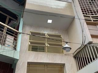 Chỉ 3,2 tỷ  nhà 3 tấm 21,7m2  khu cư xá đô thành  trước nhà 3m