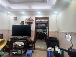 Chỉ 5,7 tỷ  cách 5m ra trường sa  hẻm 3,5m  sổ 30,5m2 (3,7 x 9)