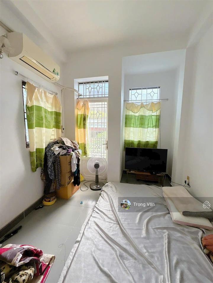 Nhanh thì còn  nhà 4 tầng btct  3pn 3wc  hẻm trước nhà 3,22m. chỉ 4 tỷ