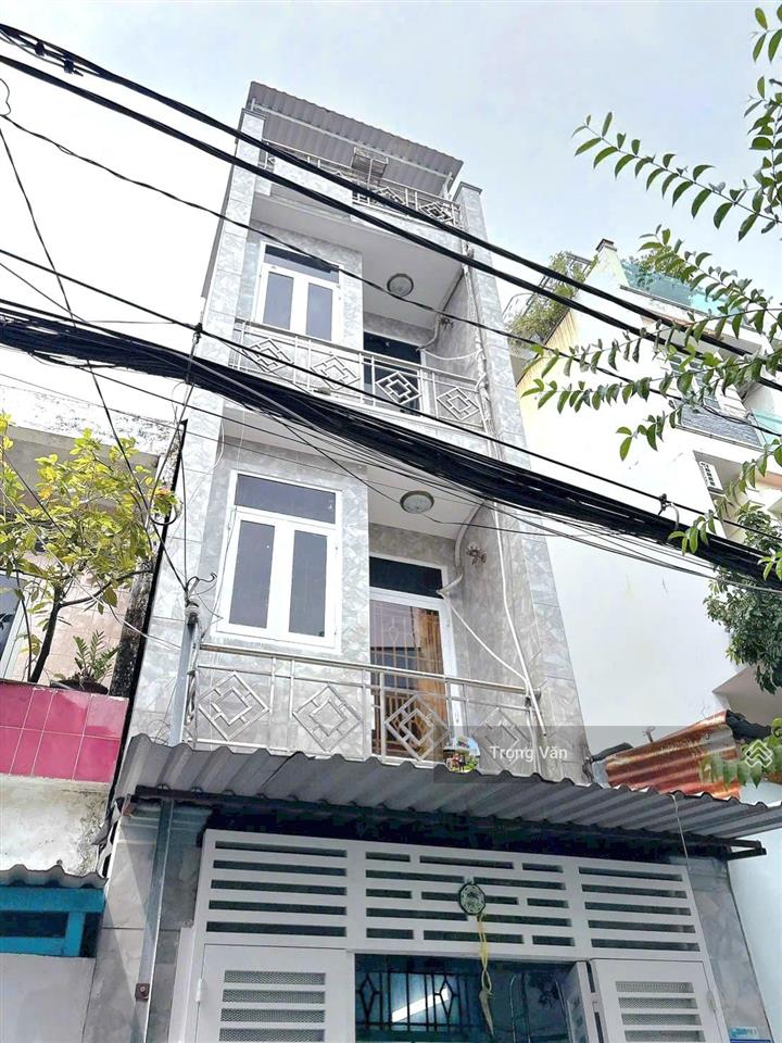 Nhanh thì còn  nhà 4 tầng btct  3pn 3wc  hẻm trước nhà 3,22m. chỉ 4 tỷ