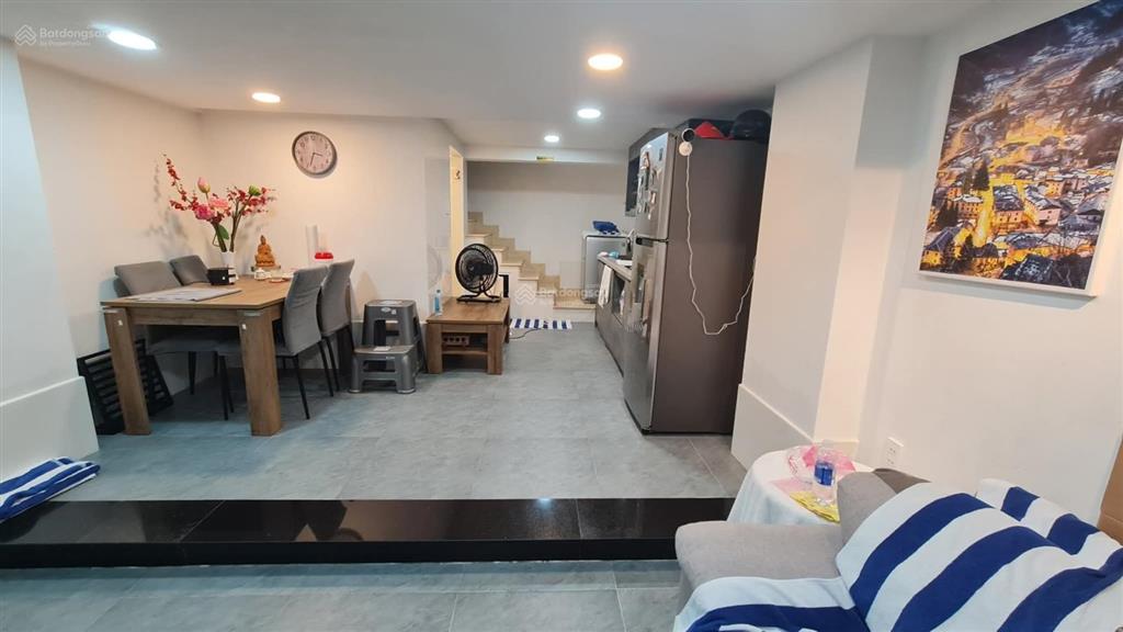 Chỉ 5,2 tỷ  sổ 58,5 m²  2pn 2wc  tầng trệt c/cư ngay tân vĩnh  xe hơi quay đầu