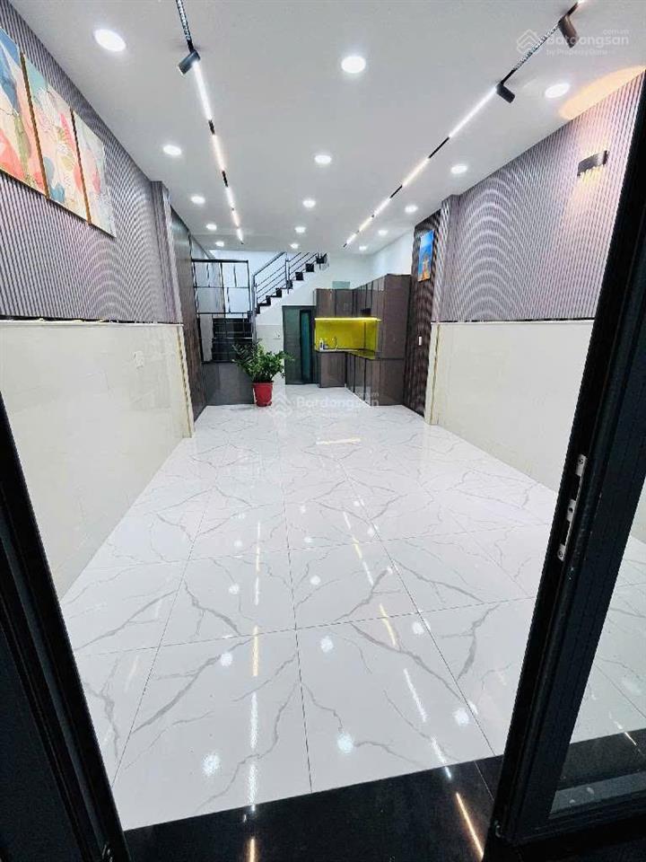 4 phút đến q1  chỉ 4,58 tỷ  38,7m² không qh  nhà đẹp 2pn