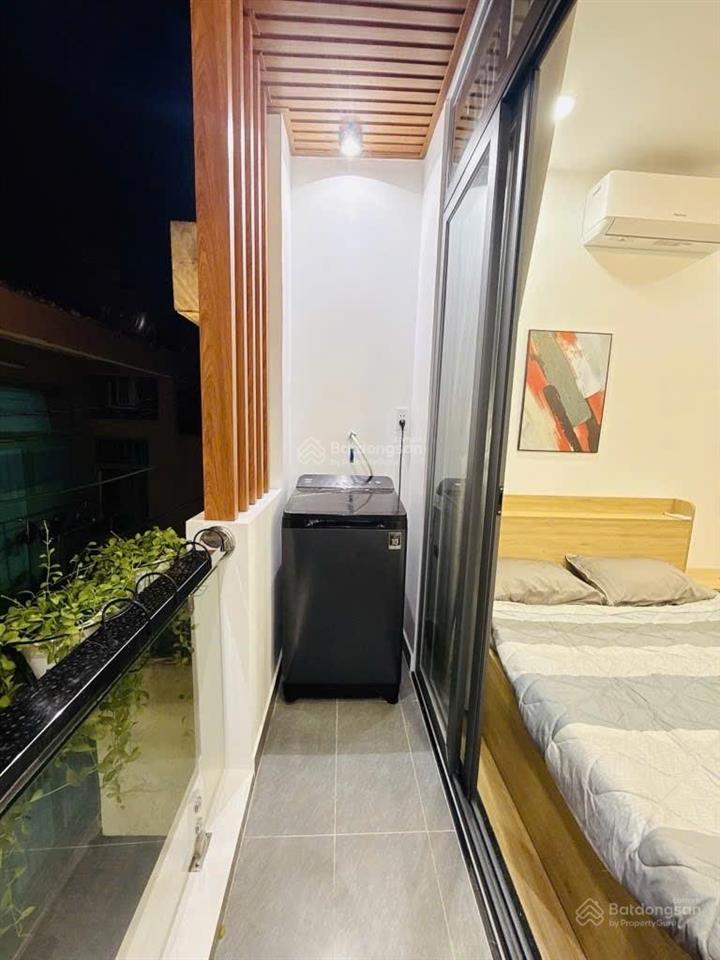 Nhà đẹp full nội thất  hẻm 3,2m lê văn sỹ. chỉ 4,48 tỷ