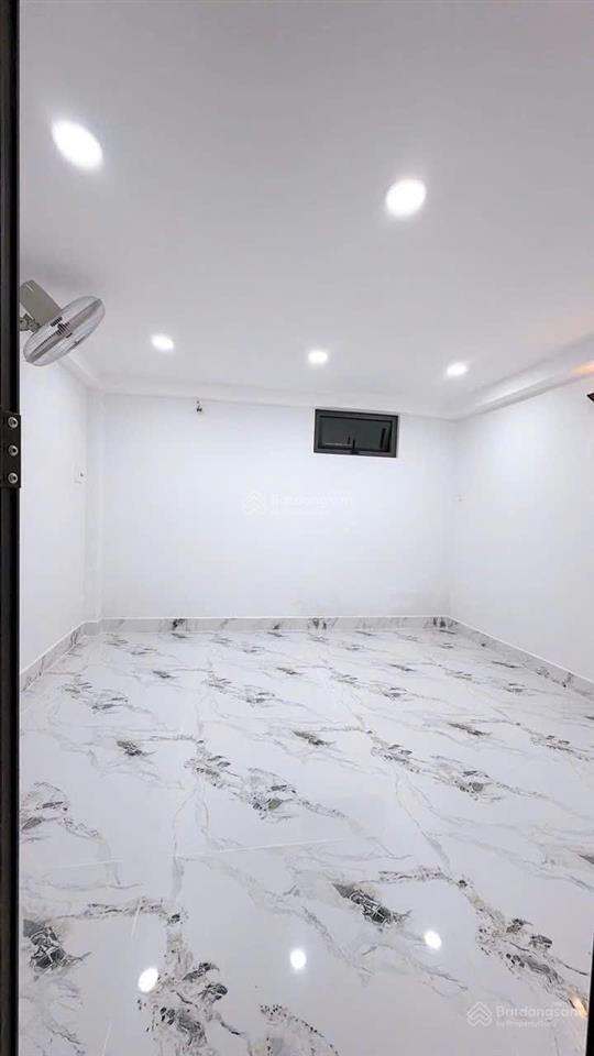 Hẻm 3,5m gần mặt tiền  sổ 39,6 m² (3,75 x 11)  4 tầng 4pn 3wc. chỉ 4,6 tỷ