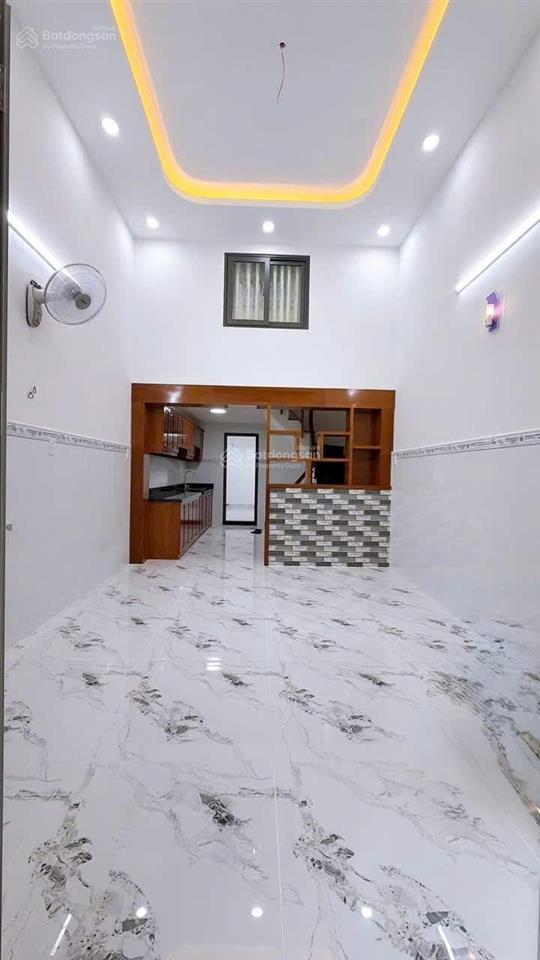 Hẻm 3,5m gần mặt tiền  sổ 39,6 m² (3,75 x 11)  4 tầng 4pn 3wc. chỉ 4,6 tỷ