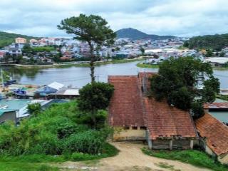 Cần bán 2 lô đất full thổ cư 100%  view hồ  mặt tiền trung tâm phường 9  tp đà lạt