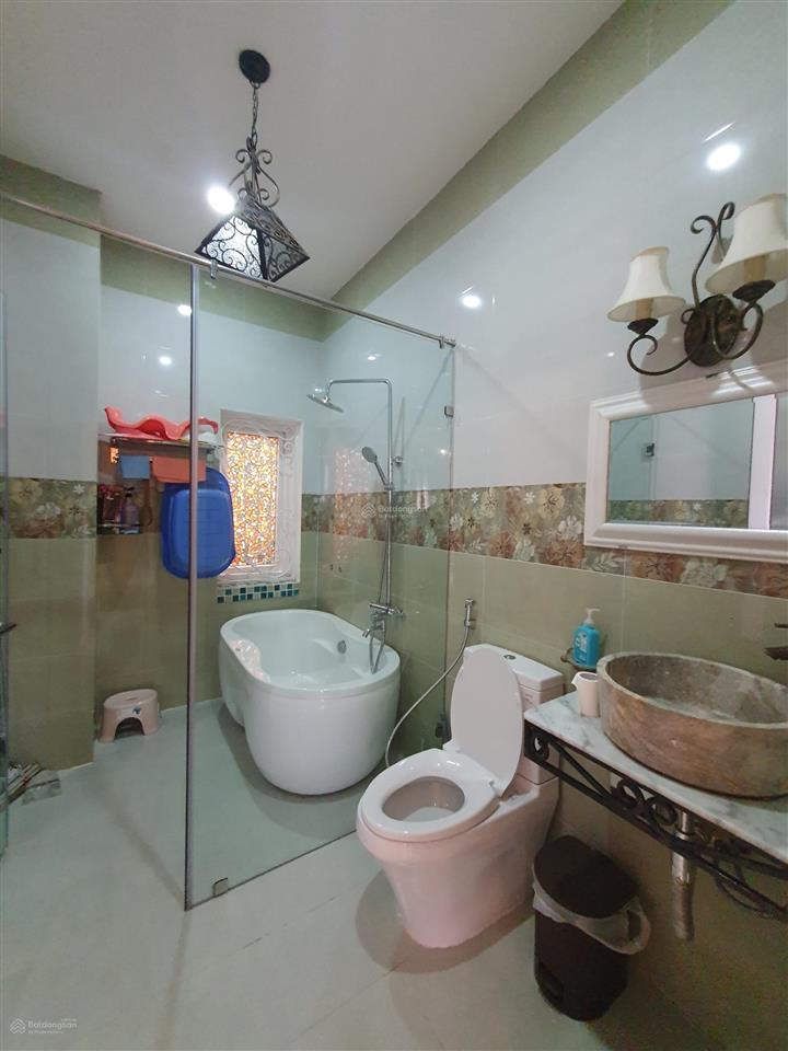 Thiện chí bán căn villa thiết kế đẹp mắt hxh trần quang khải, p8, đà lạt  13 tỷ tlcc