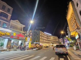 Bán nhà vị trí đắc địa đối diện golf valley hotel 5* trung tâm tp đà lạt  ngang lớn 8.70m hiếm có