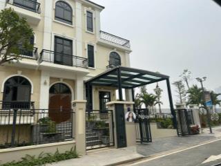 Chính chủ bán lô biệt thự starlake tây hồ tây 220m2 giá 600tr/m2 xây 3.5 tầng, sổ đỏ chính chủ