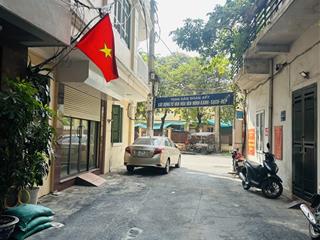 Chính chủ bán nhà khu phân lô ngõ 158 hoàng văn thái. 55m2  3 tầng, ô tô vào, giá 16 tỷ