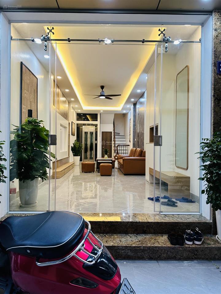 Chính chủ bán nhà xây mới 6t thang máy phố xã đànhồ đắc di, khu dân trí cao, cách ô tô 20m9.6 tỷ