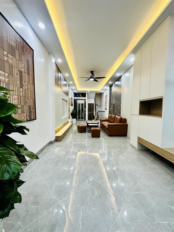 Chính chủ bán nhà xây mới 6t thang máy phố xã đànhồ đắc di, khu dân trí cao, cách ô tô 20m9.6 tỷ