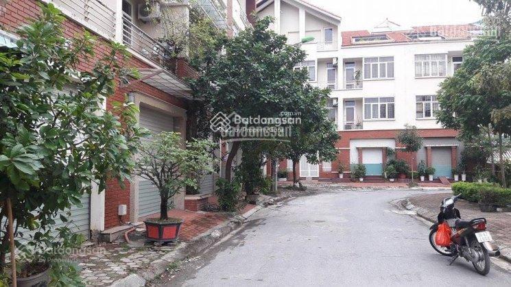 Bán liền kề làng việt kiều châu âu 79m2* 5 tầng view gần khuôn viên vị trí kinh doanh nhỉnh 23 tỷ