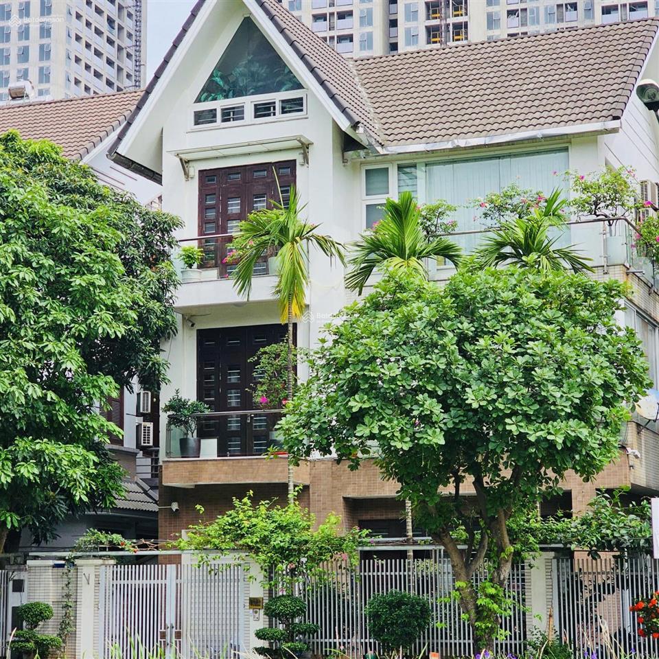 Bán biệt thự văn quán kđt văn quán hà đông dt 180m2, 4t nhà hoàn thiện nội thất xịn đẹp giá 42 tỷ