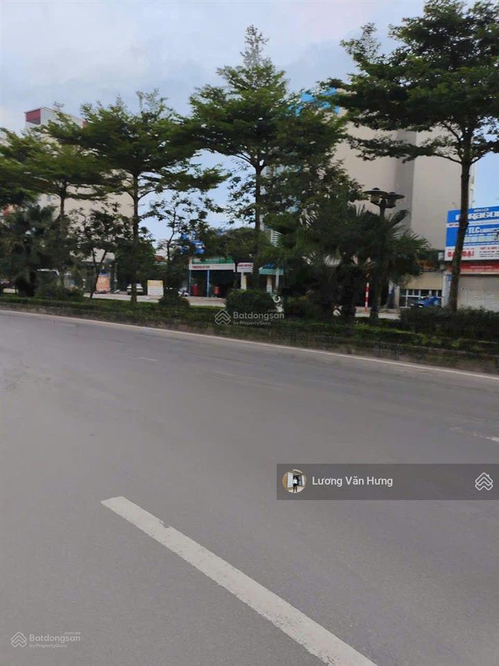Bán đất mặt phố lê trọng tấn, hà đông, 2 mặt đường dt 200m2 mt 8m xây văn phòng đường 40m giá 72 tỷ