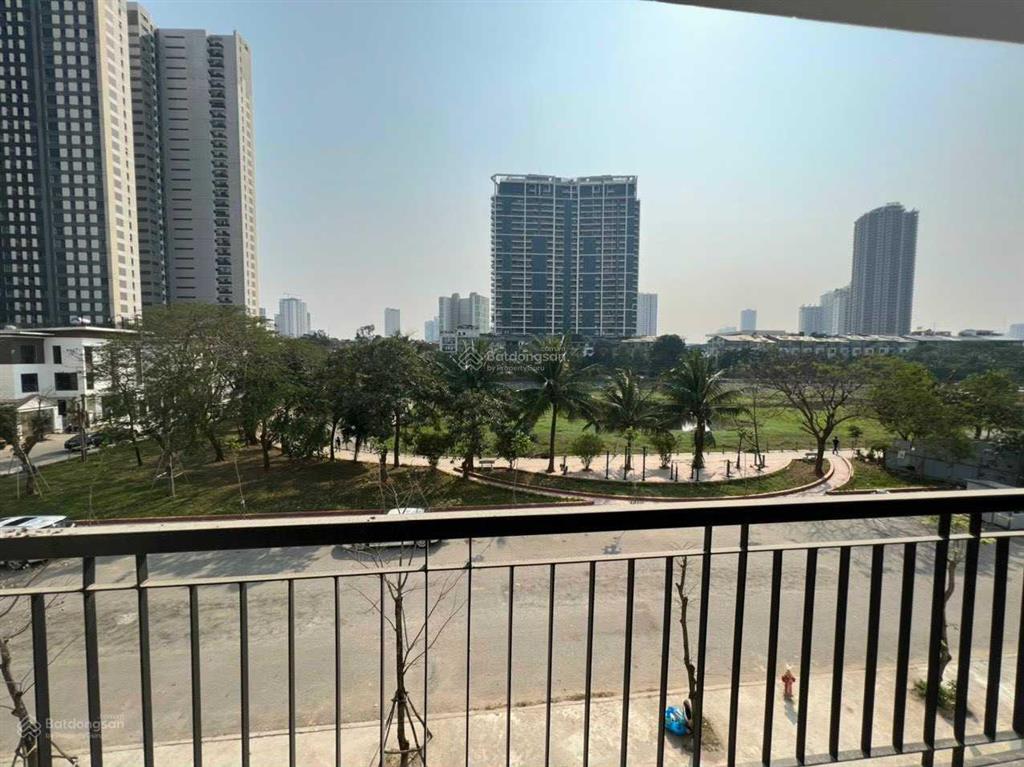 Bán căn liền kề mặt hồ trung văn siêu đẹp, hiếm, giá phù hợp cho nhà đầu tư