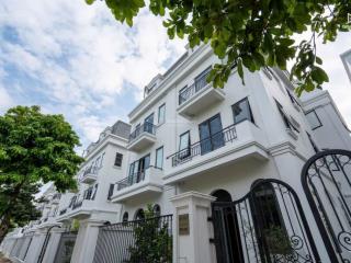 Chính chủ bán căn bt đối diện trường học solasta mansion giá rẻ hơn thị trường