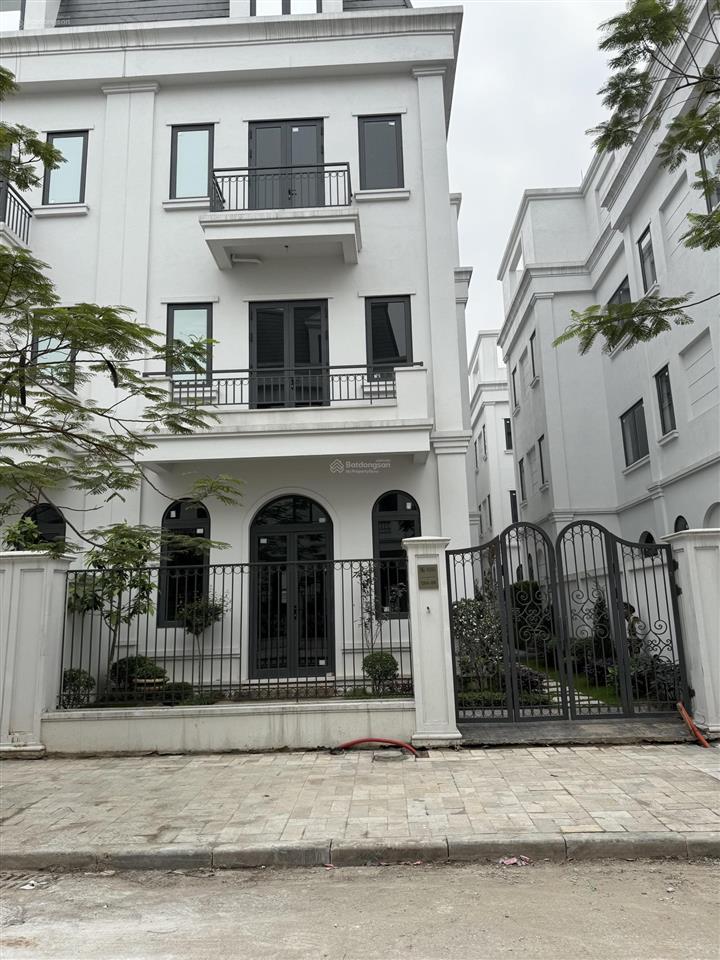 Bán lô bt 212.5m2 solasta mansion hoa hậu, giá tốt nhất thị trường