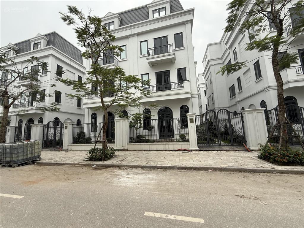 Bán lô bt 212.5m2 solasta mansion hoa hậu, giá tốt nhất thị trường