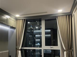 Bán nhanh căn 2pn  2wc căn góc toà park 3, diện tích 82m2 đã có sổ , sở hữu lâu dài  0901 001 ***