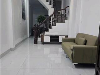 Bán nhà phân lô phùng khoang 40m2, 4 tầng, cách vài bước ra đường to. nhà mới. đẹp. giá 8 tỷ