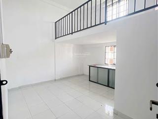 Chung cư xã hội việt sing, sài gòn mua được, lầu 3 sổ hồng căn góc 475 triệu(bao sổ)